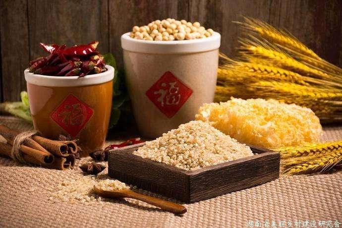 我国地理标志产品相关产值超万亿元 超六成贫困县拥有地理标志