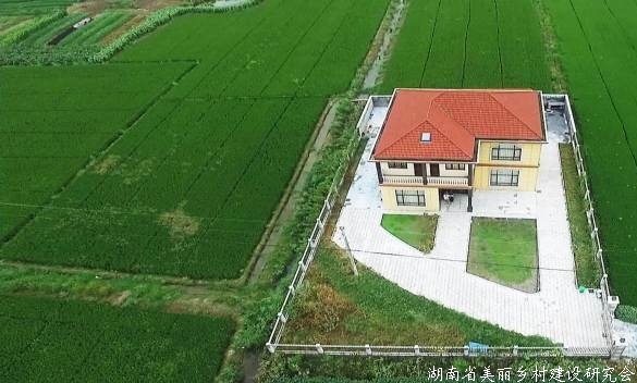 韩正在农村乱占耕地建房问题专项整治工作会议上强调 坚决遏制增量　分类处置存量　积极稳妥依法有序推进专项整治工作